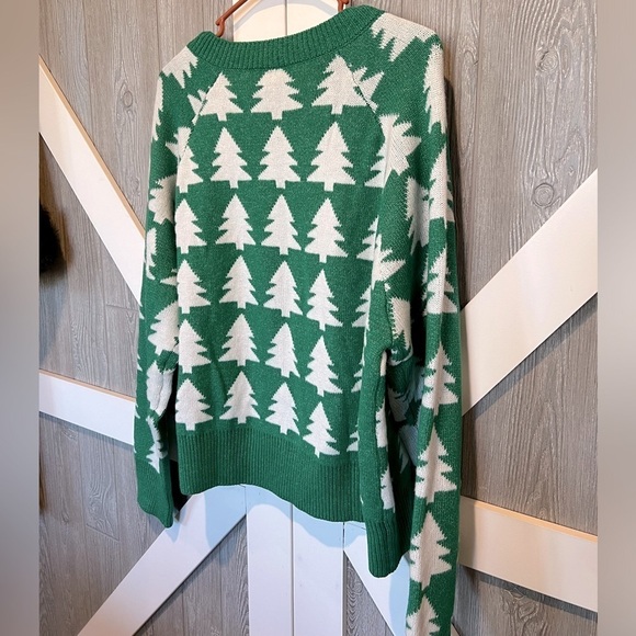 B13.02 NWT Christmas Sweater Plus XXL - Picture 4 of 5